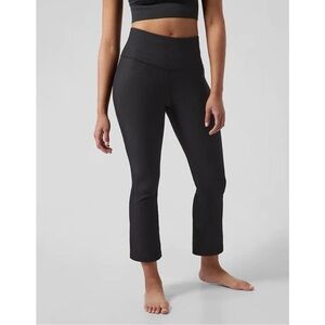 ATHLETA Elation Rib Crop Flare Leggings Black Yoga Pants Women’s Size XS Workout